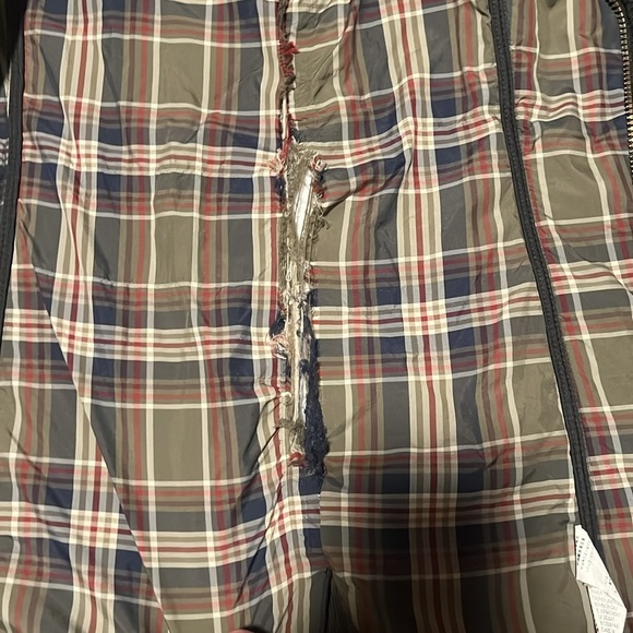 LL bean quilted jacket. Size small. Excellent condition other than lining. - Picture 5 of 5